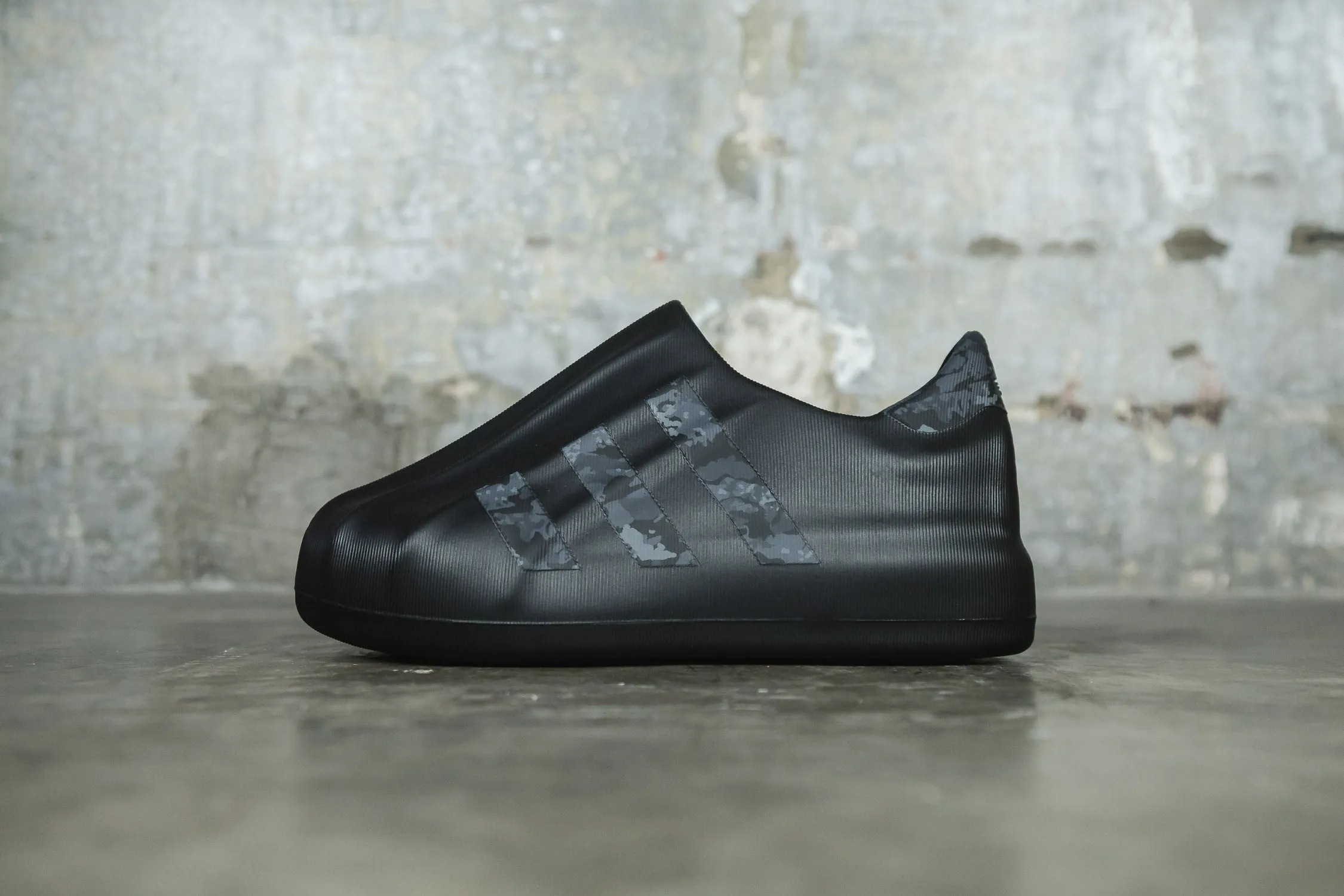 adidas adiFOM Superstar