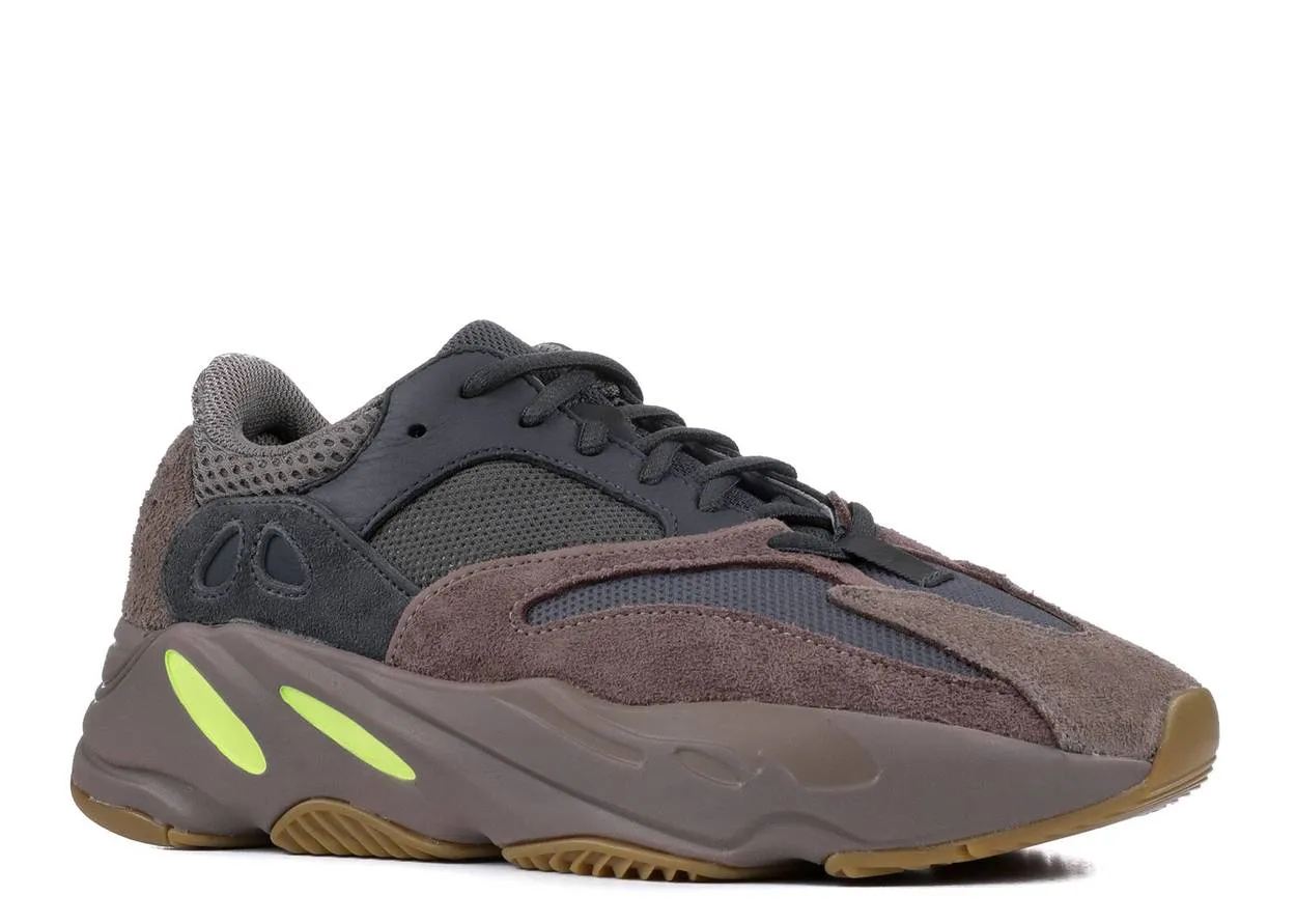 Adidas Yeezy 700 Mauve