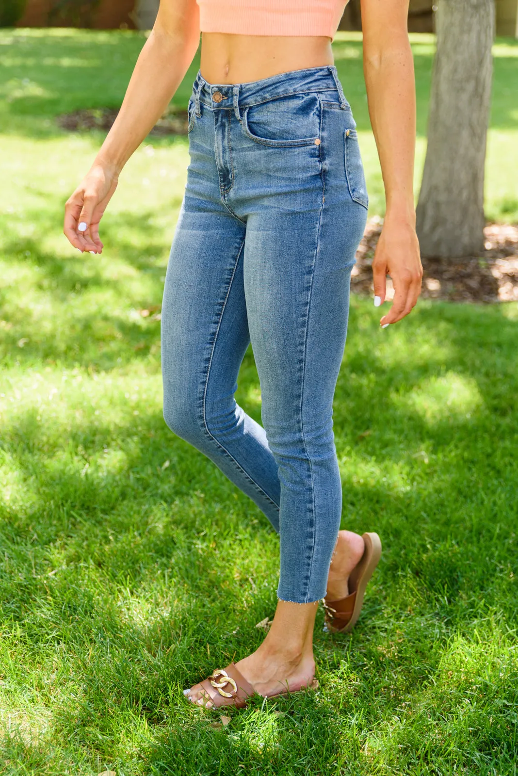 Becca Hi-Waisted Embroidered Pocket Relaxed Jeans-- Use the code SPRINGJB for 20% off!