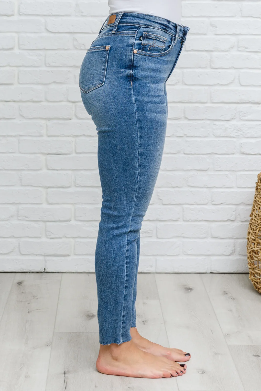 Becca Hi-Waisted Embroidered Pocket Relaxed Jeans-- Use the code SPRINGJB for 20% off!