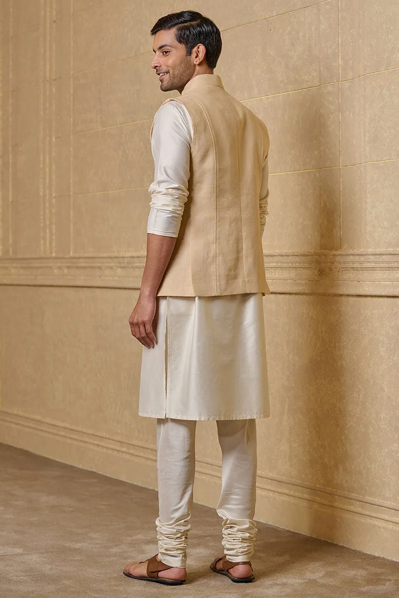 Cream Single Bundi With Inseam Pocket Detail