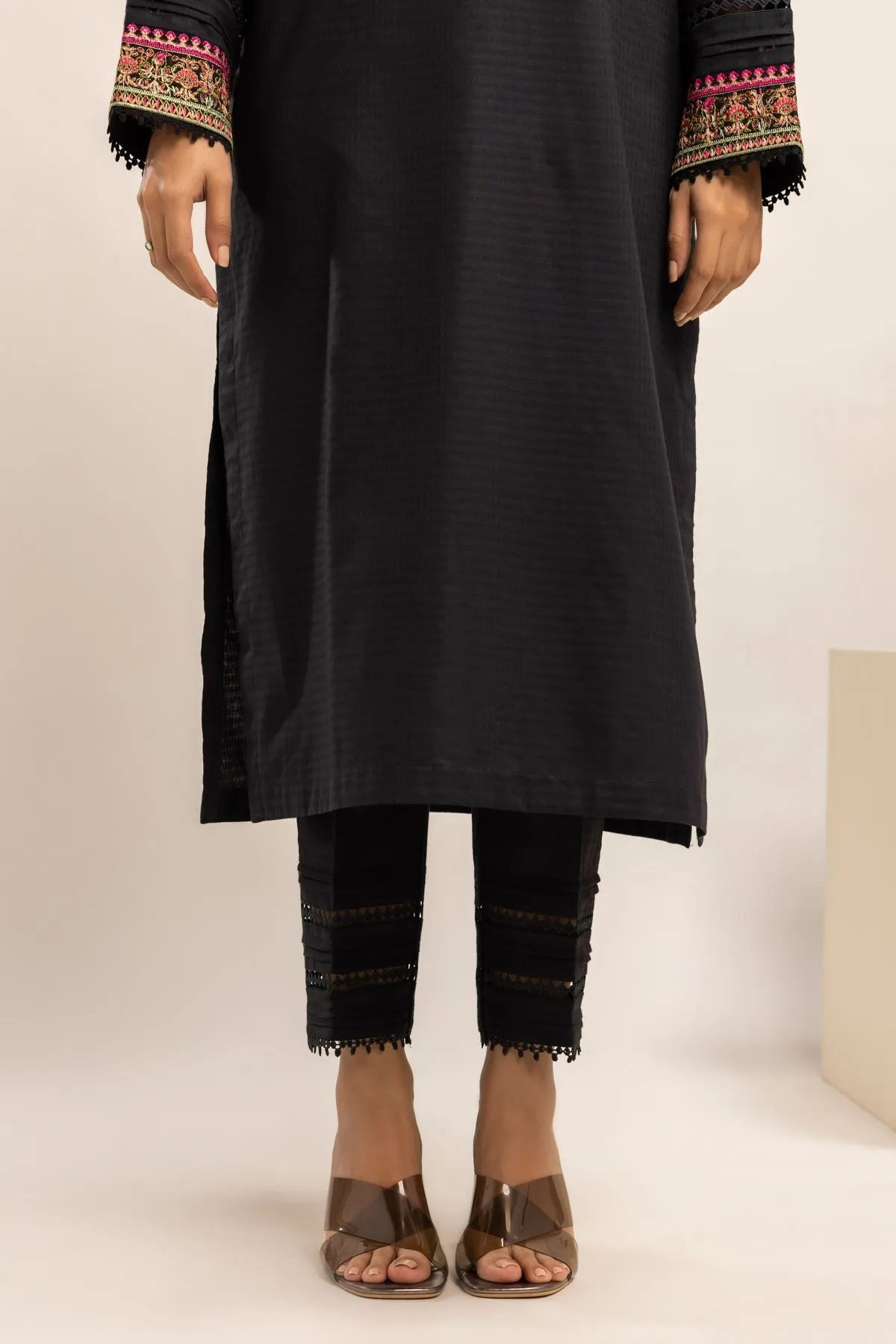 Khaadi Black Cotton Trouser