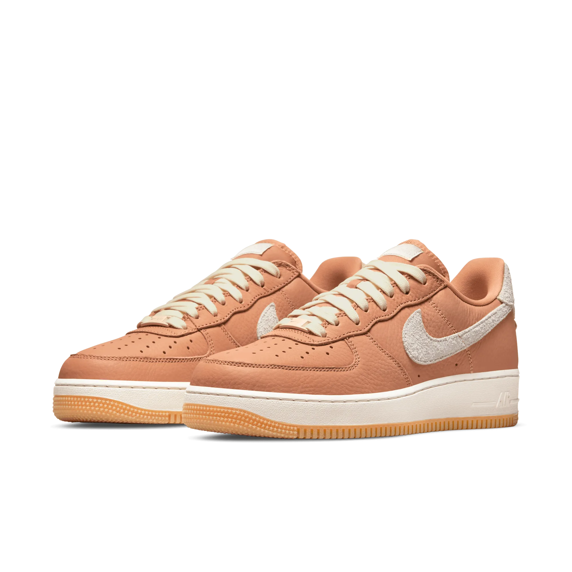 NIKE AIR FORCE 1 '07