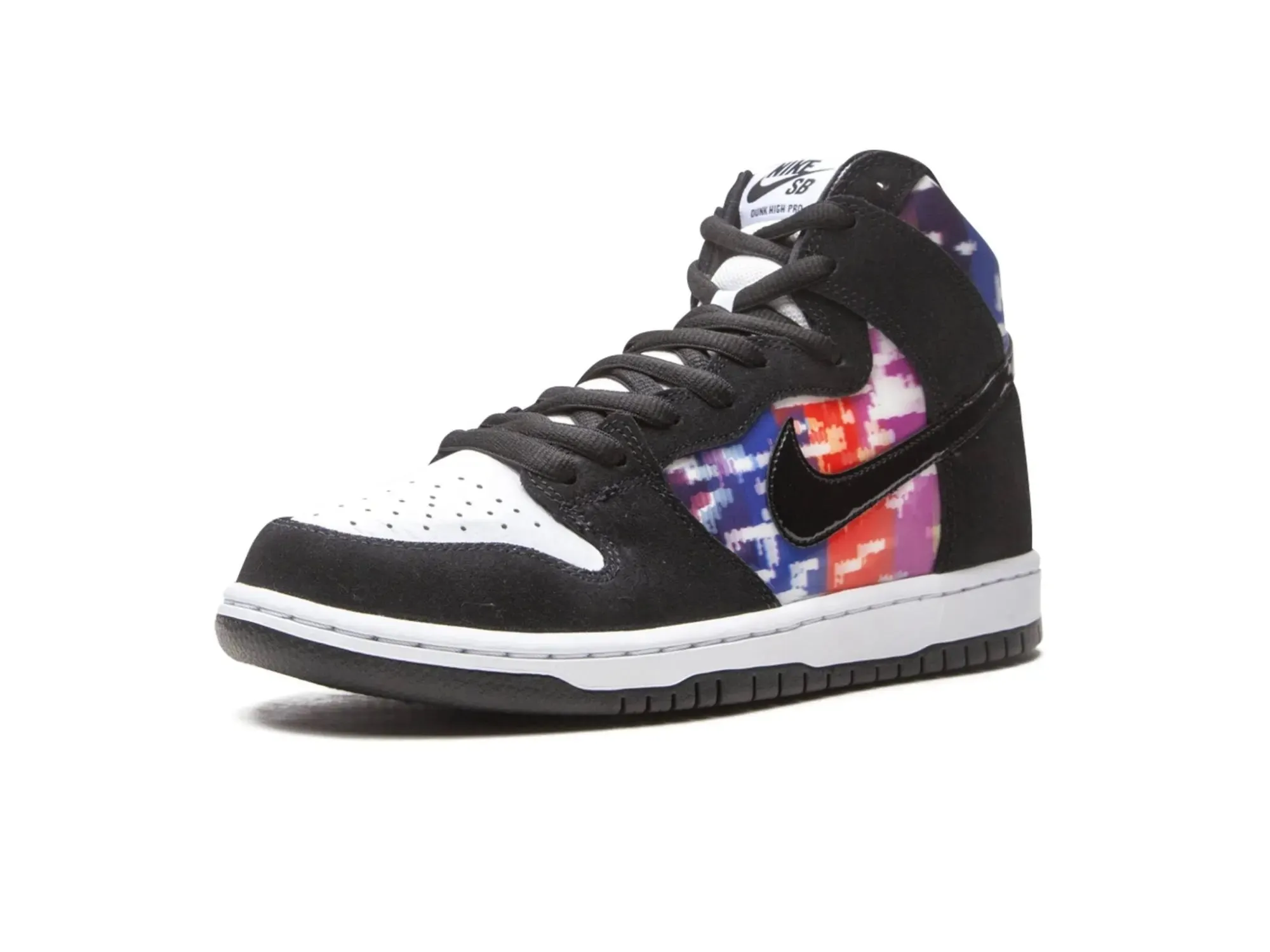 Nike SB Dunk High "TV Signal"