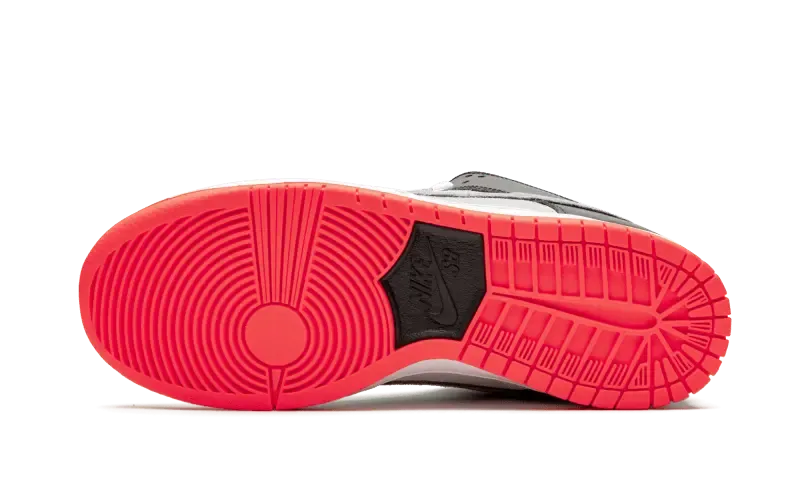 Nike SB Dunk Low Infrared