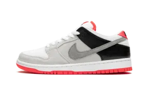 Nike SB Dunk Low Infrared