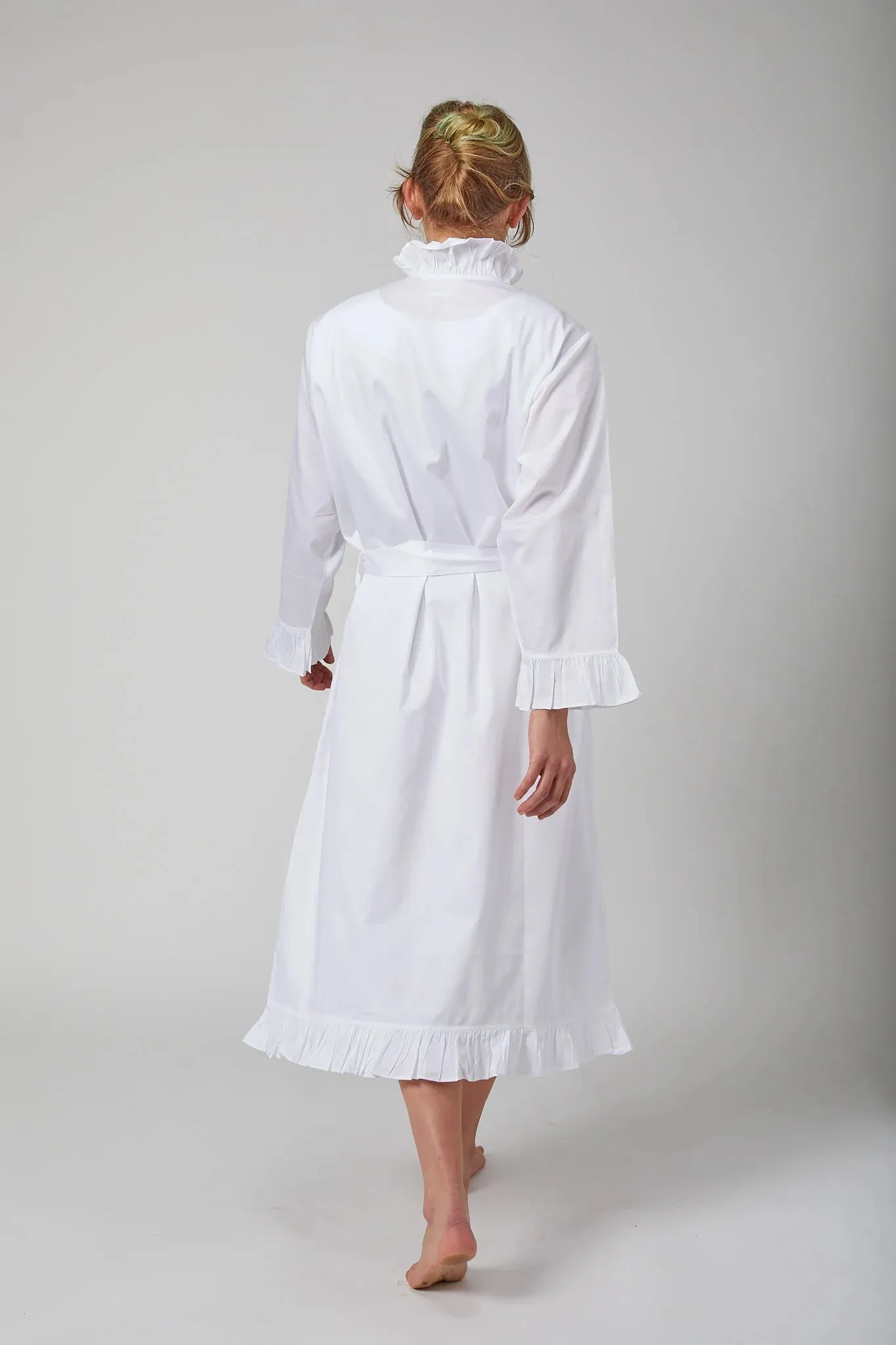 Ruffle Robe - White