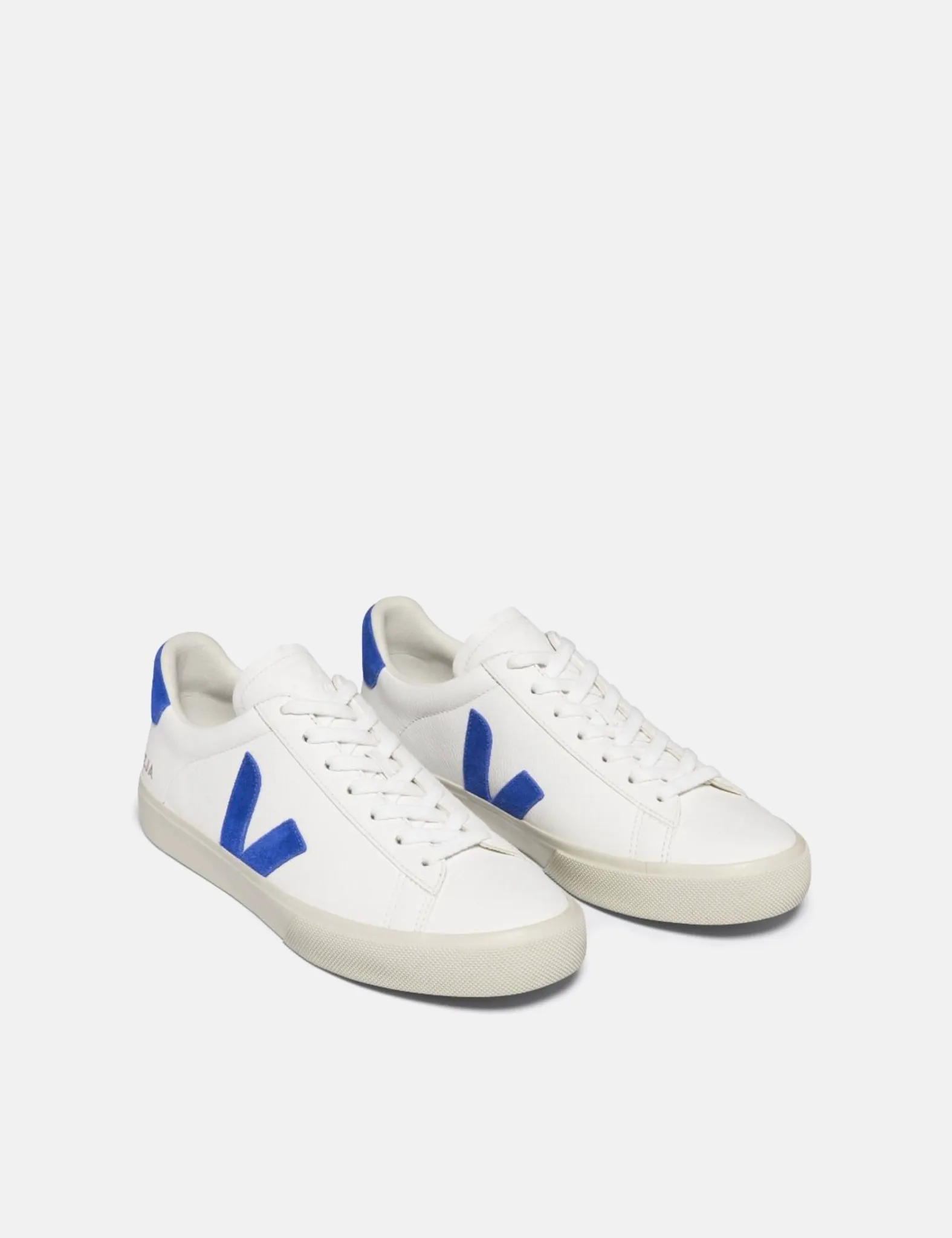 Women's Veja Campo Trainers (CF Leather) - Extra White/Paros Blue